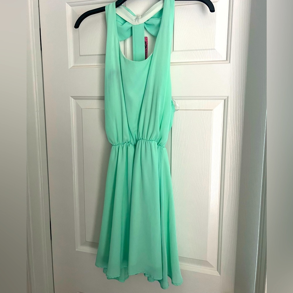 NWT Boutique Mint Bow Back Dress Size Large